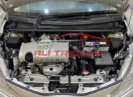 Toyota Vitz F