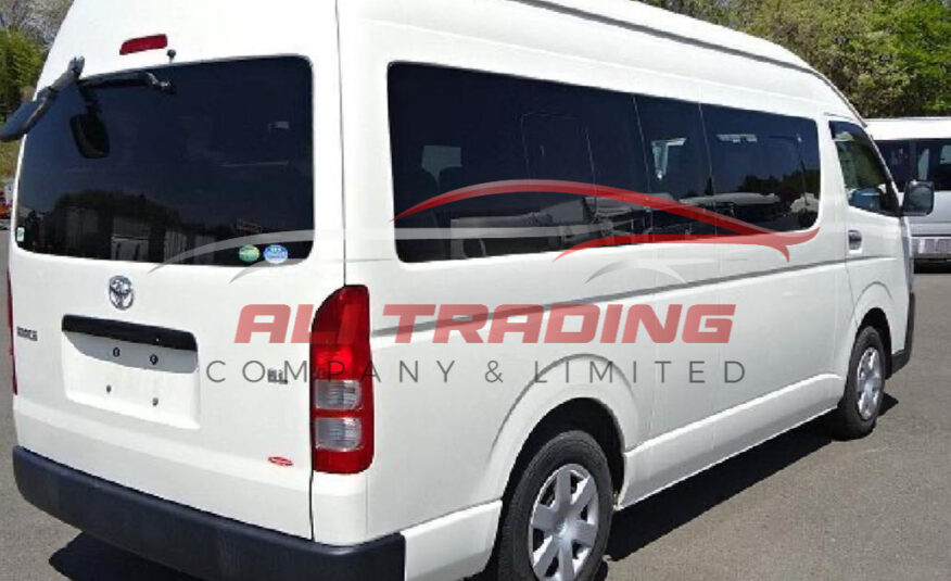 Toyota Hiace Commuter Super Long GL